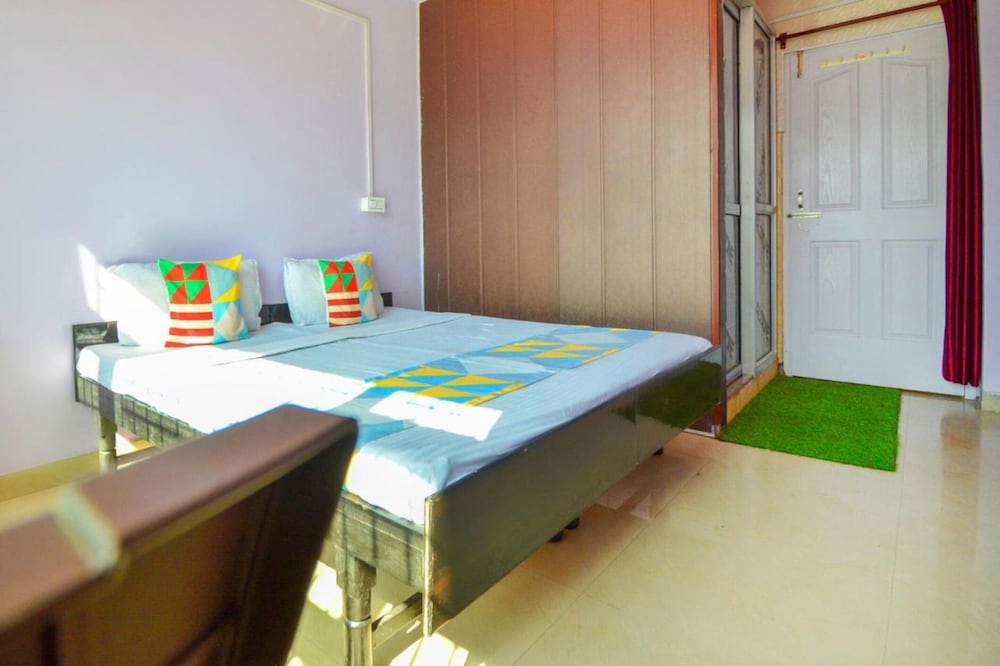 Standard Double Room photo 3