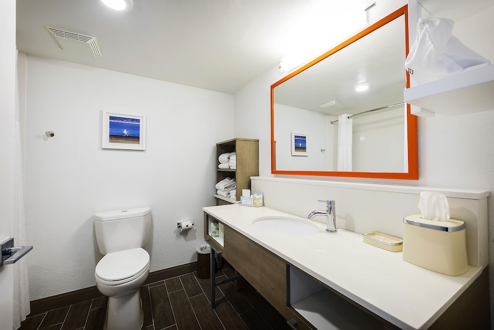 Classic Room, 2 Queen Beds, Oceanfront (First Floor) - Photo 5