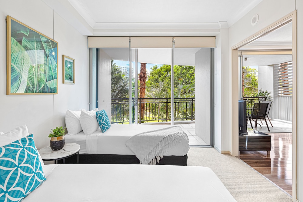 Standard Apartment, 2 Bedrooms, 2 Bathrooms, Garden View photo 3