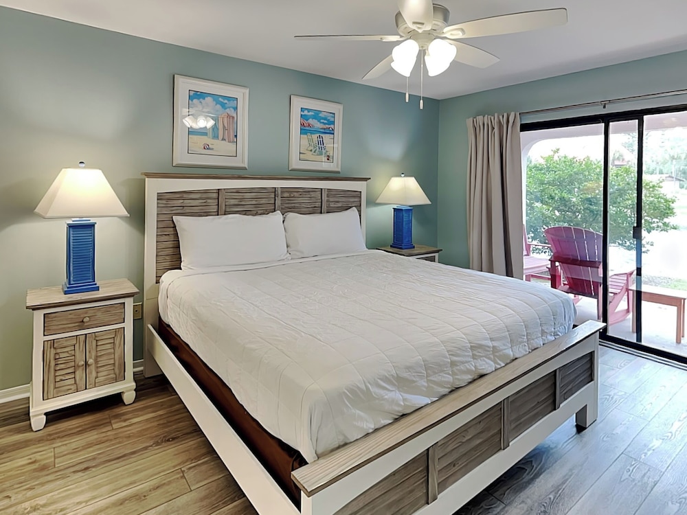 Condo (Villa 3004 - No Pets)