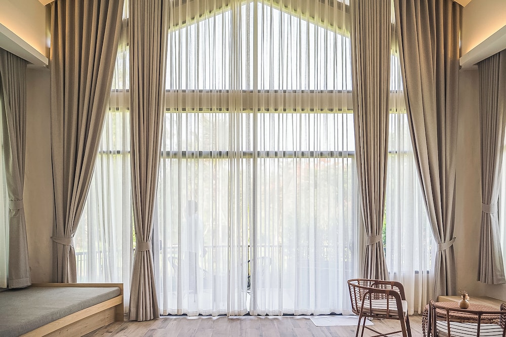 Luxury Villa - Photo 3