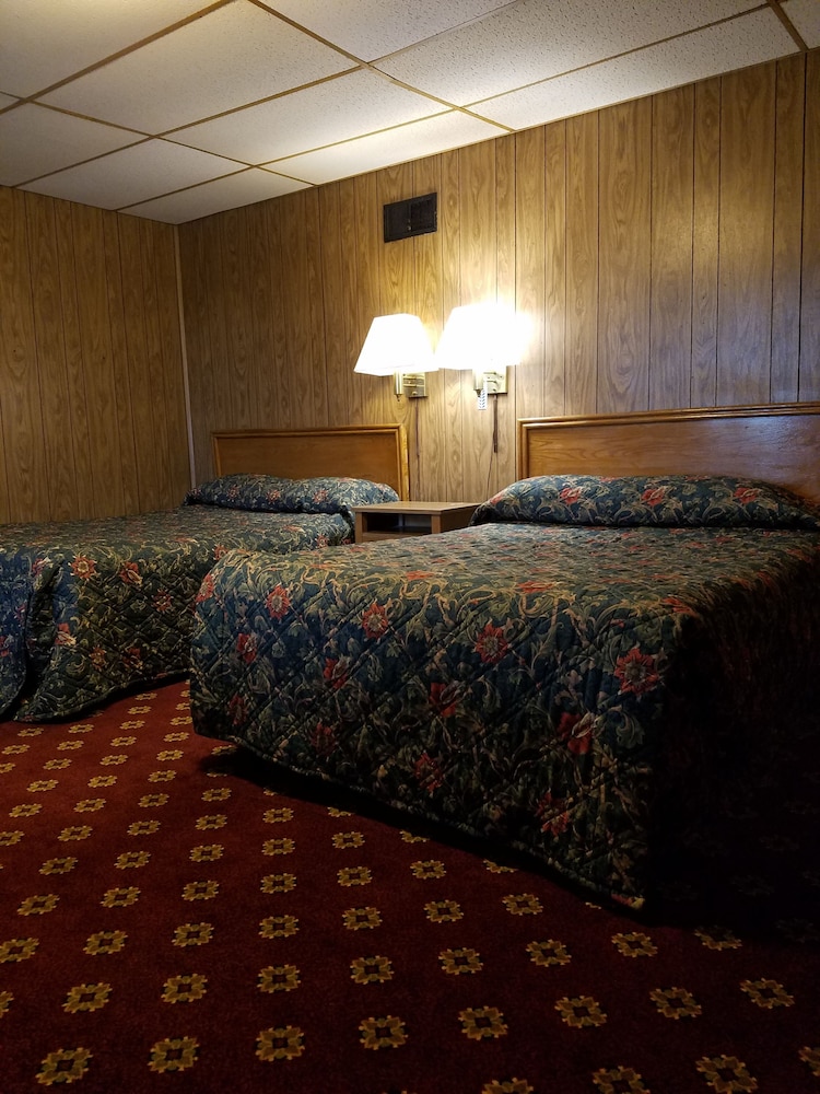 Standard Room, 2 Double Beds photo 1