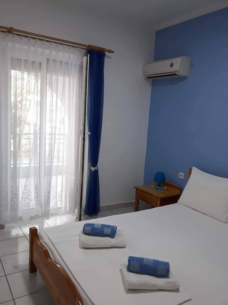 Standard Double or Twin Room - Photo 4