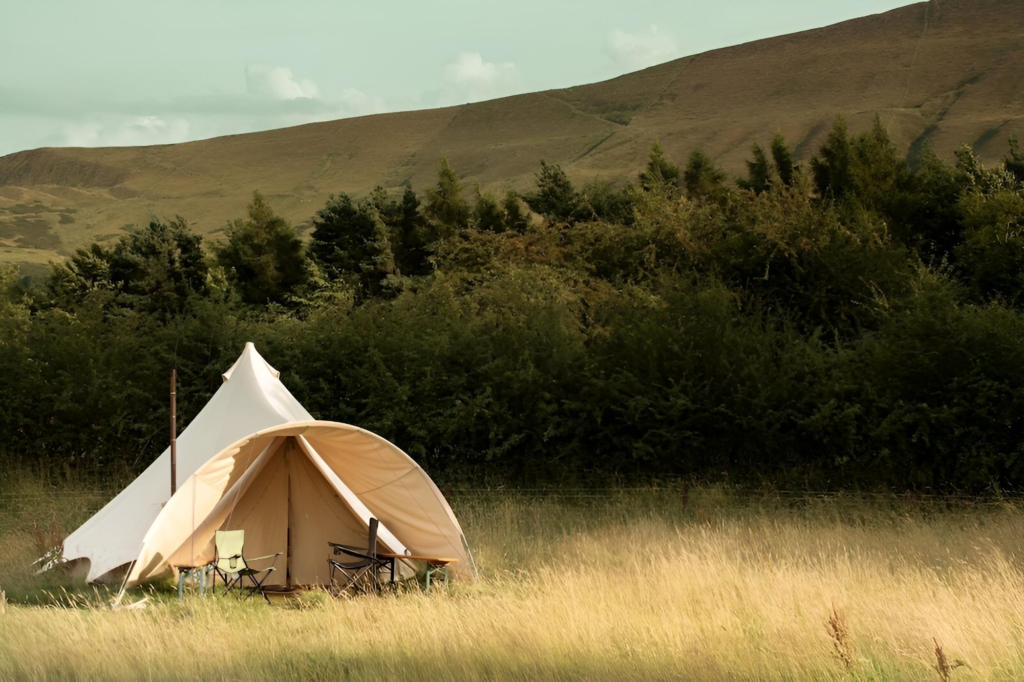 Superior Tent, Private Bathroom, Mountain View (Couples-Only), photo 6