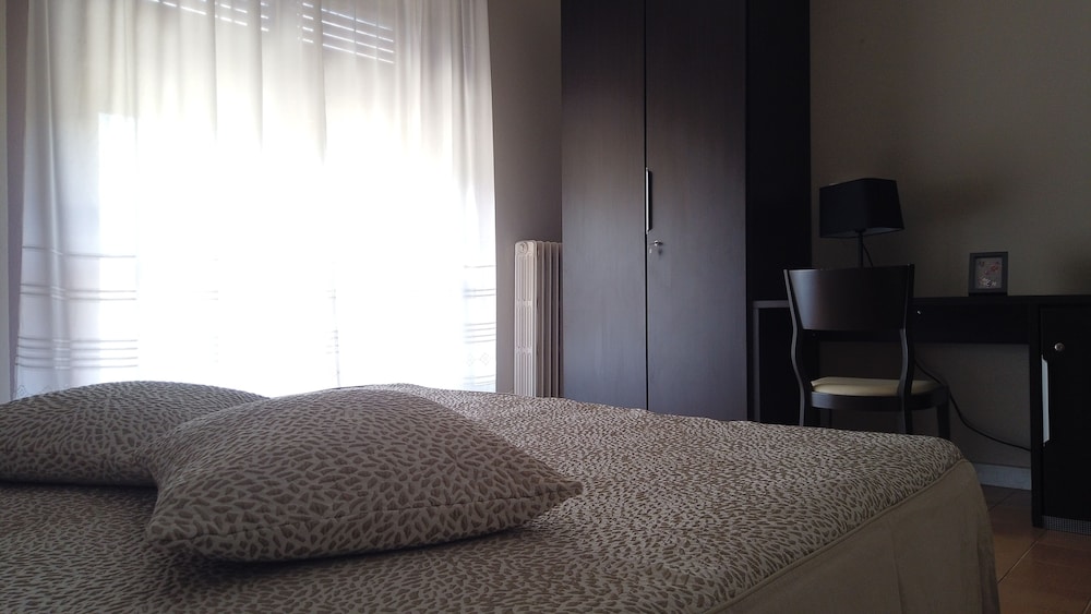 Double or Twin Room, Private Bathroom