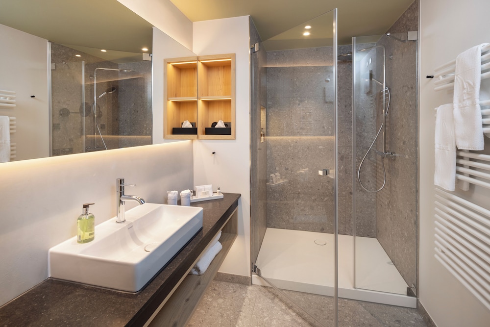 Moderne Superior Juniorsuite mit Balkon Moderne Superior Juniorsuite mit Balkon