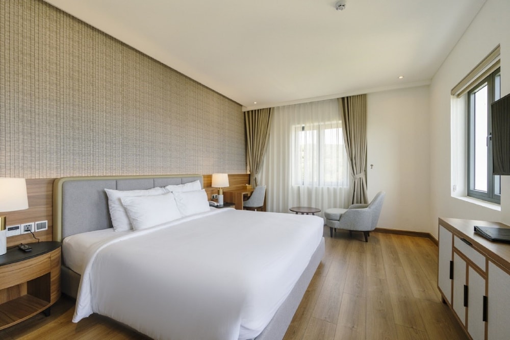 Deluxe Double Room, Sea View - Photo 2