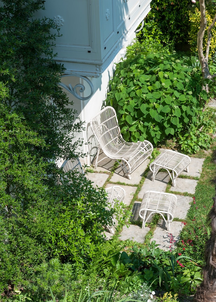 Comfort Suite, access Garden (Ocre Mauve) photo 2