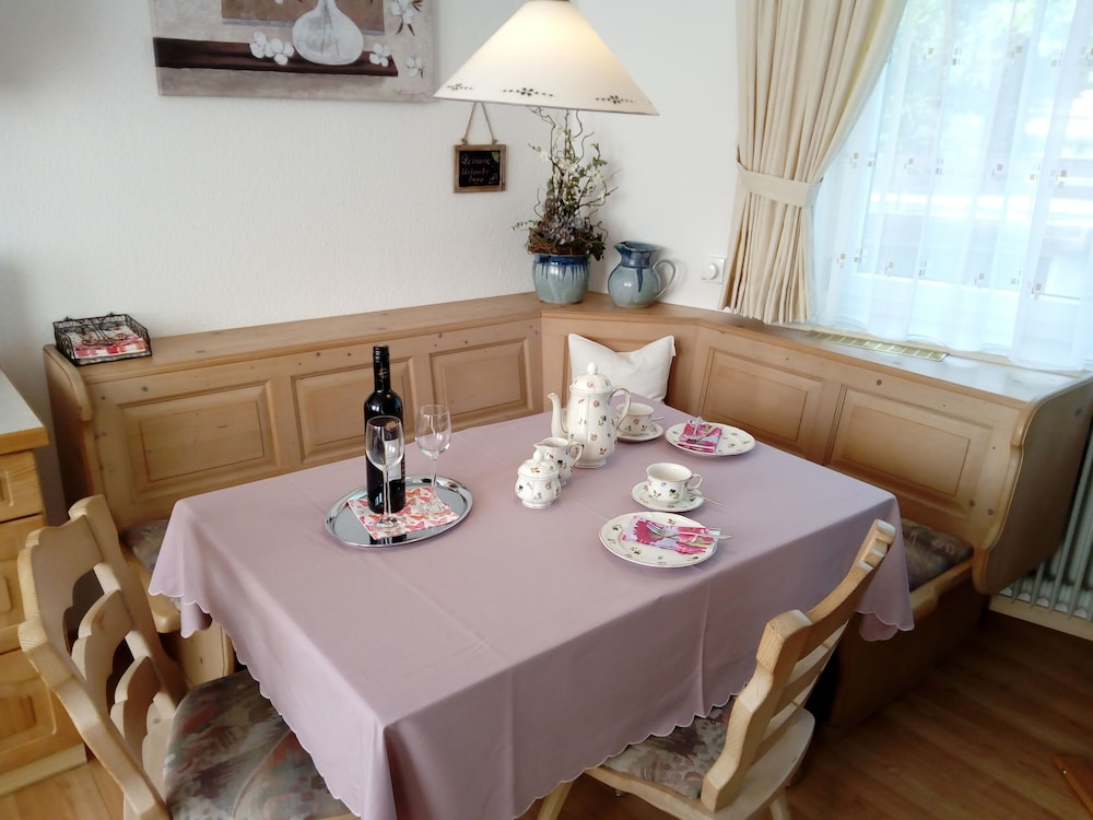 Studio, Kitchenette photo 3