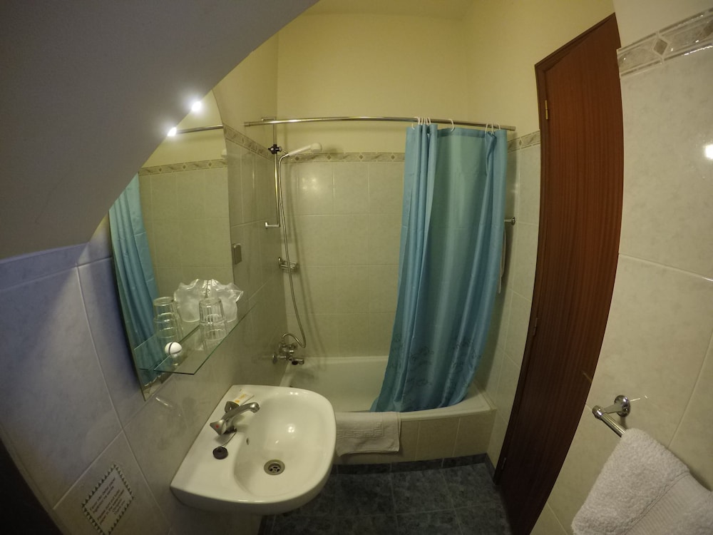 Apartment, Private Bathroom (Low budget) photo 3