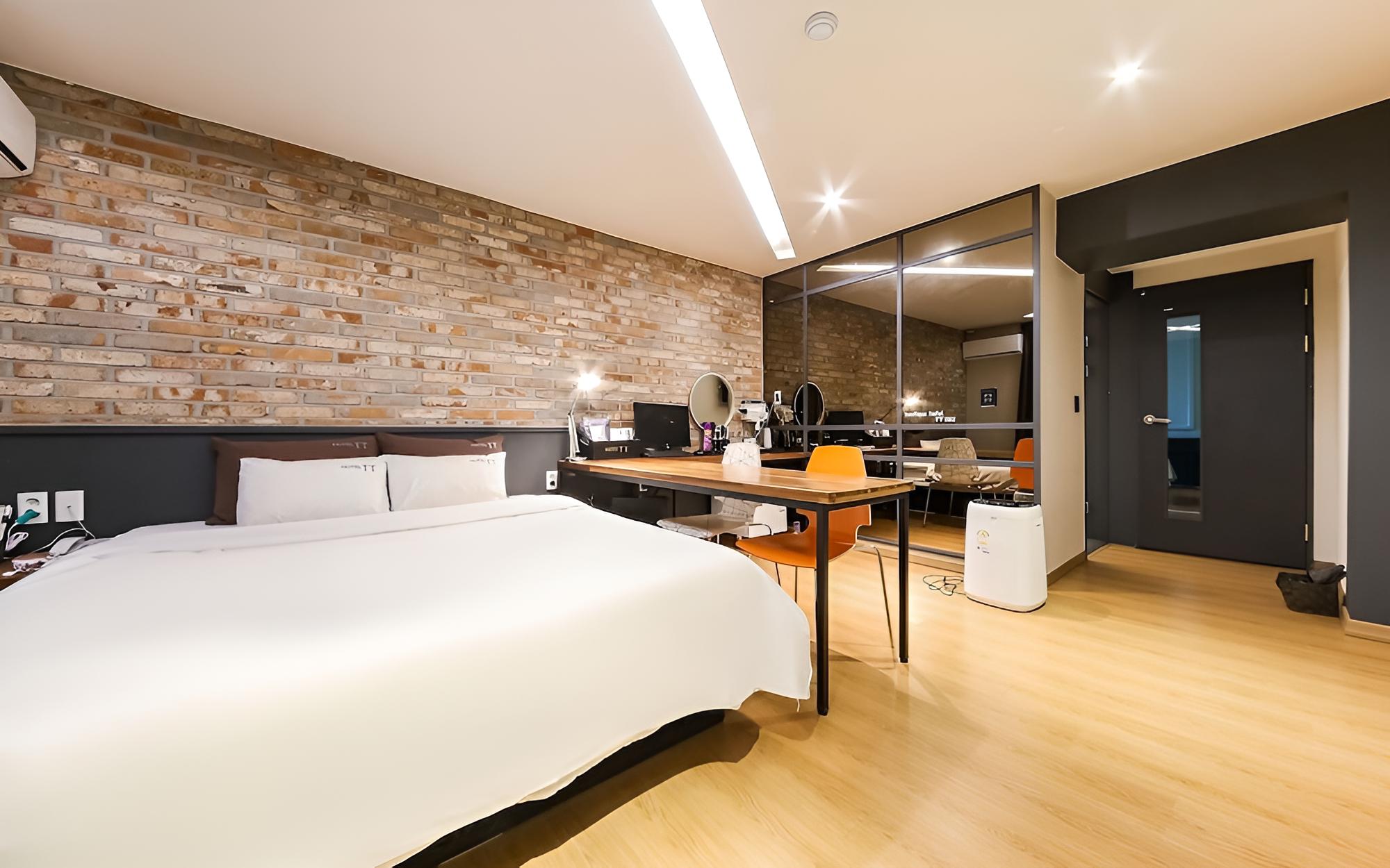 Room (Special Room - Terrace (*Netflix view) - Photo 4