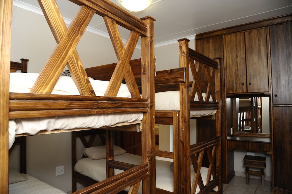 8 Sleeper Cottage (21)