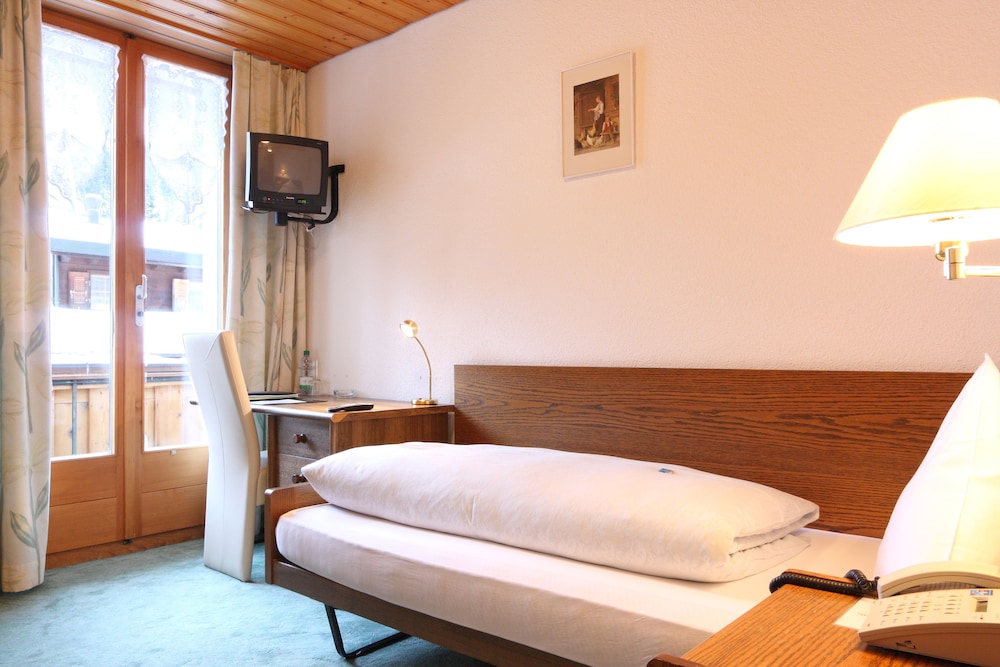 Standard Single Room, Mountain View photo 2