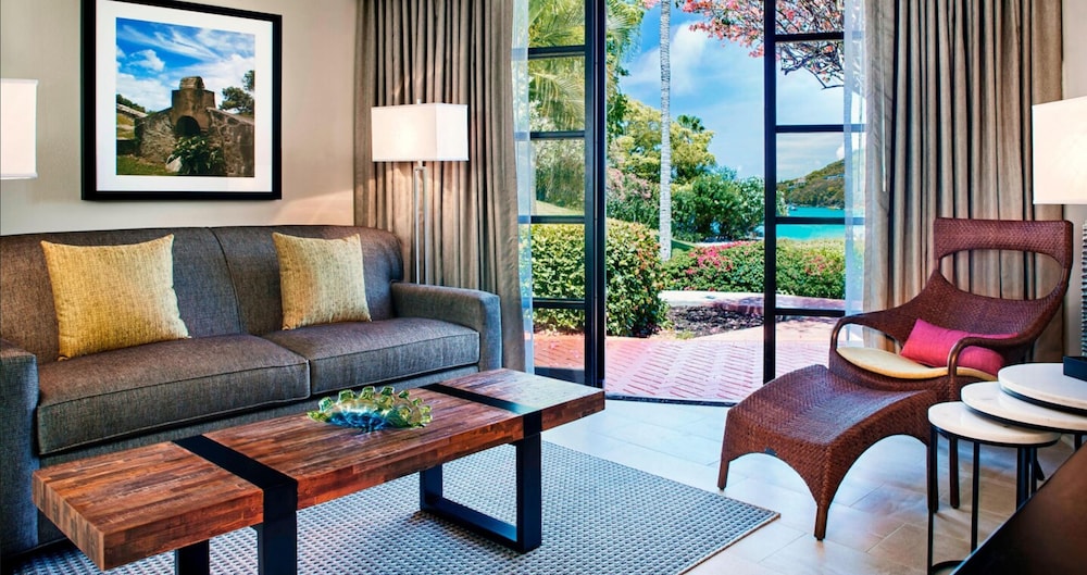 Studio, 1 King Bed with Sofa bed, Resort View (Balcony)