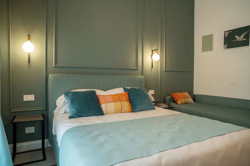 Deluxe Triple Room, Balcony