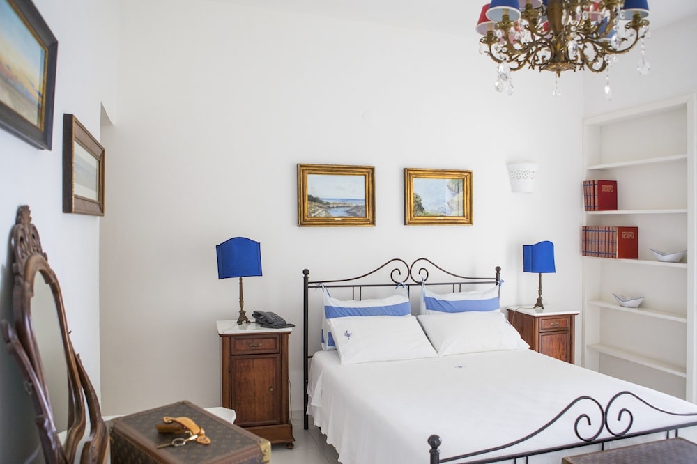 Superior Double Room - Photo 3