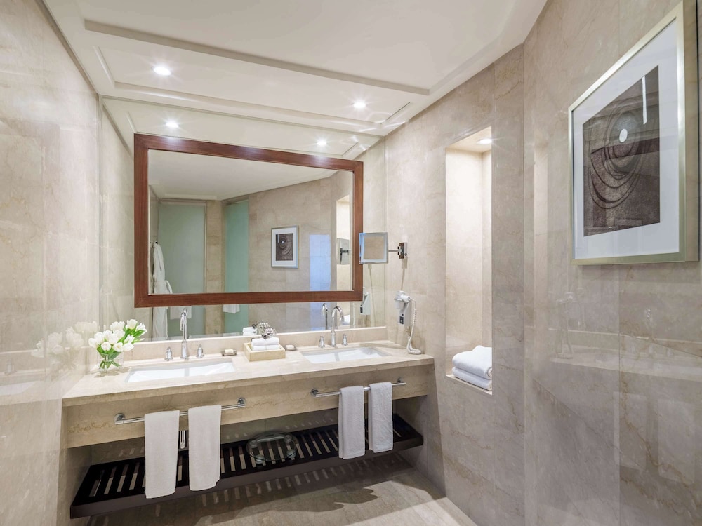 Suite, 2 Twin Beds (Residential - Haram)