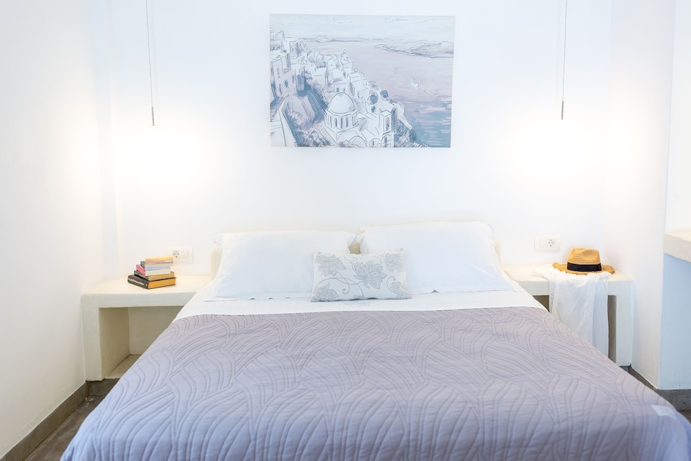 Superior Room, Terrace (Caldera View) - Photo 1