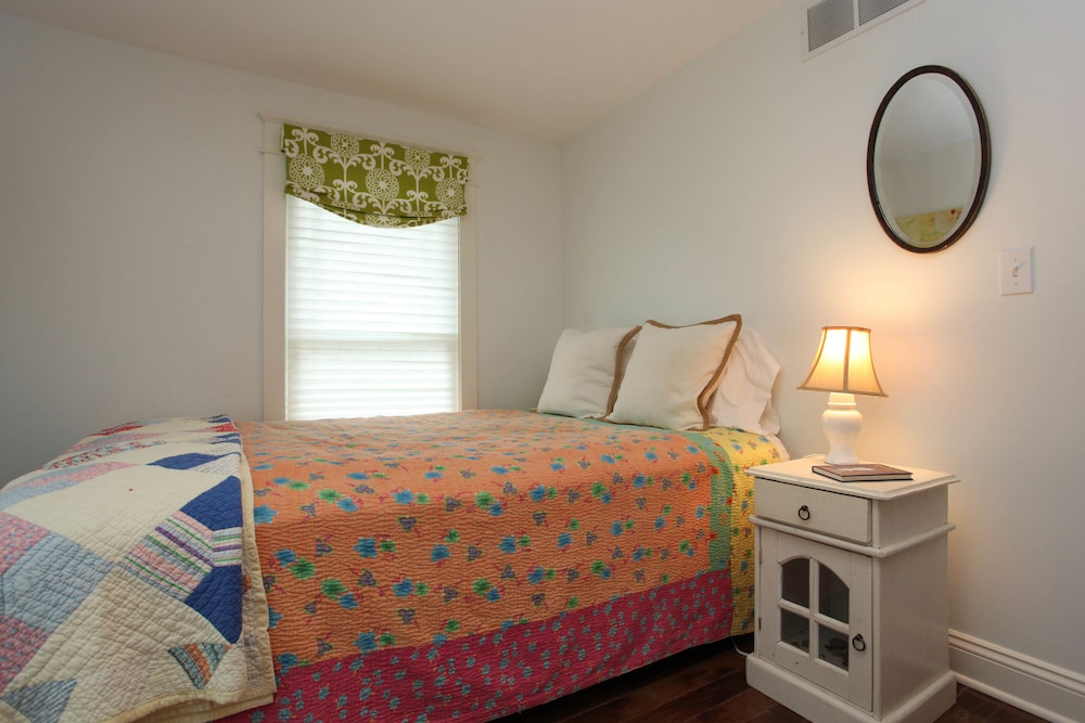 House, 3 Bedrooms, Fireplace photo 1