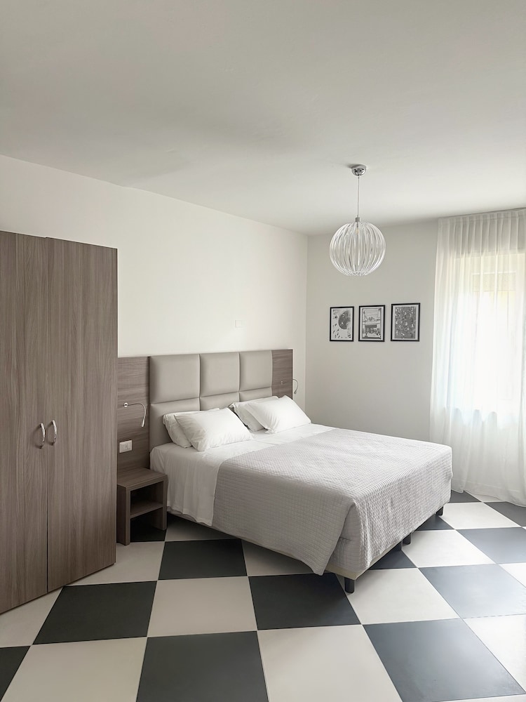 Junior Room, 2 Double Beds