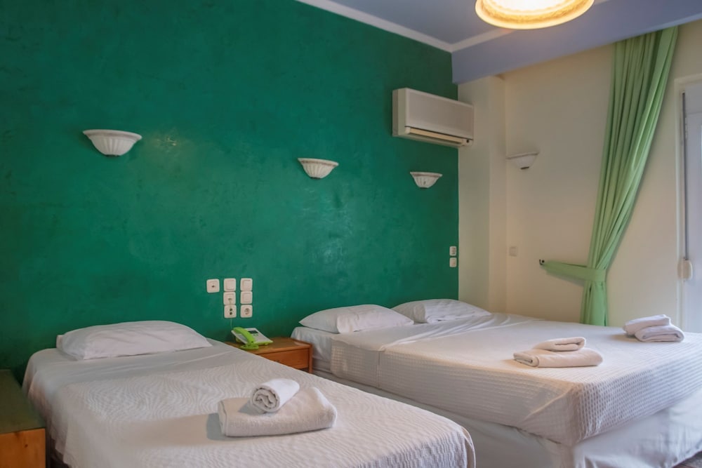 Triple Room photo 2