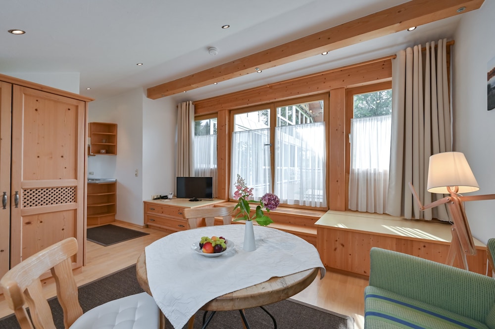 Comfort Apartment, Garden Area