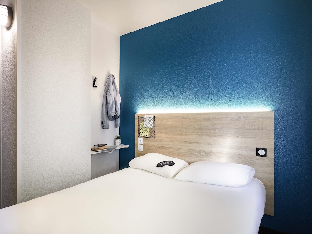 Room, Private Bathroom (Cabrio)