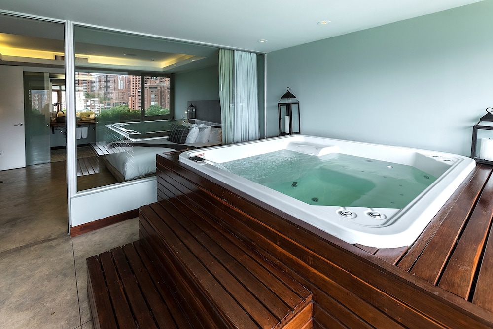 Exclusive Room - Photo 21