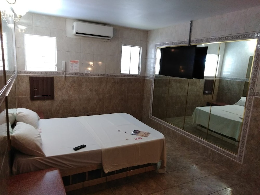 Basic Double Room photo 2