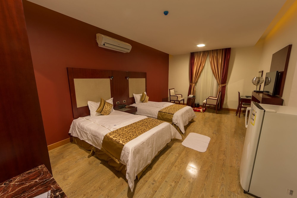 Superior Twin Room photo 2
