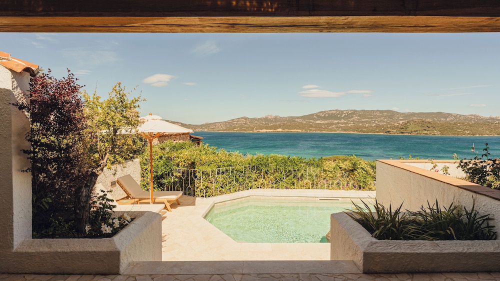 Suite (Mountain Pool) - Photo 6