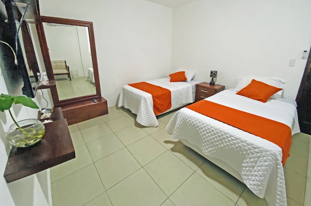 Standard Double Room, 1 Bedroom, Bathtub (4) photo 3