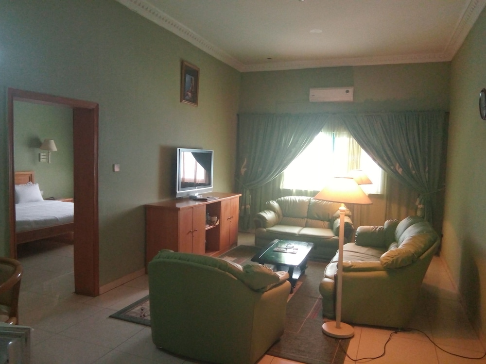 Royal Suite photo 1
