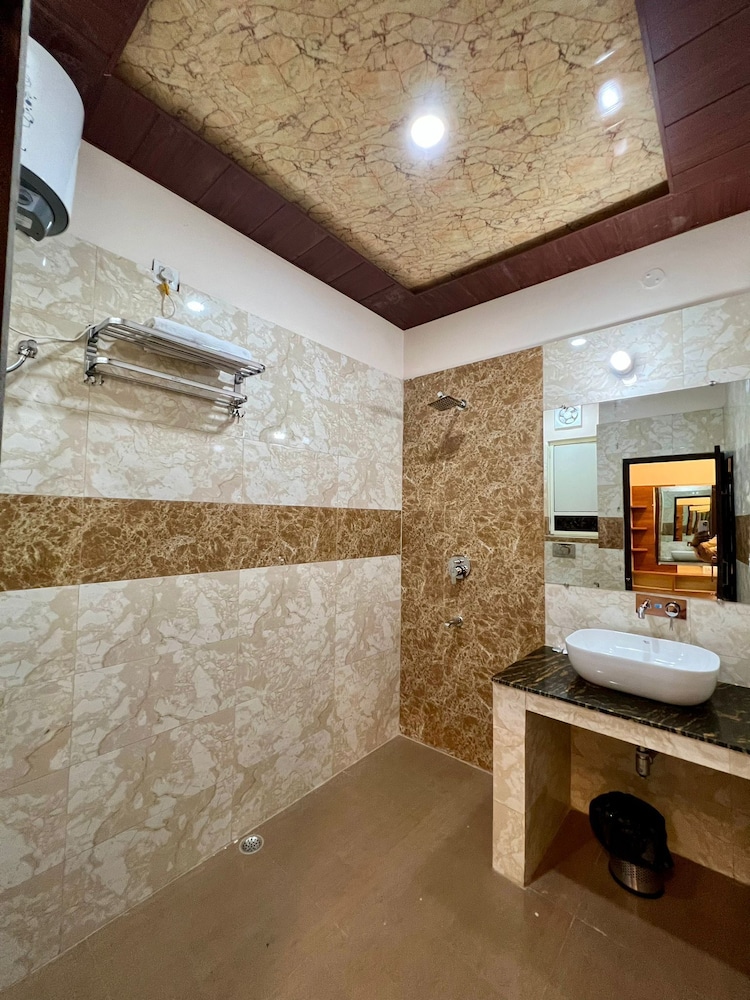Standard Room - Photo 2