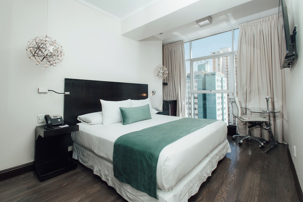 Executive Room photo 1