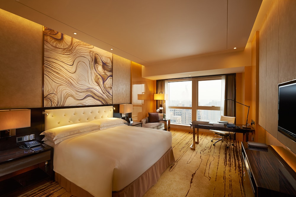 Room, 1 King Bed, Accessible (Guest) photo 2