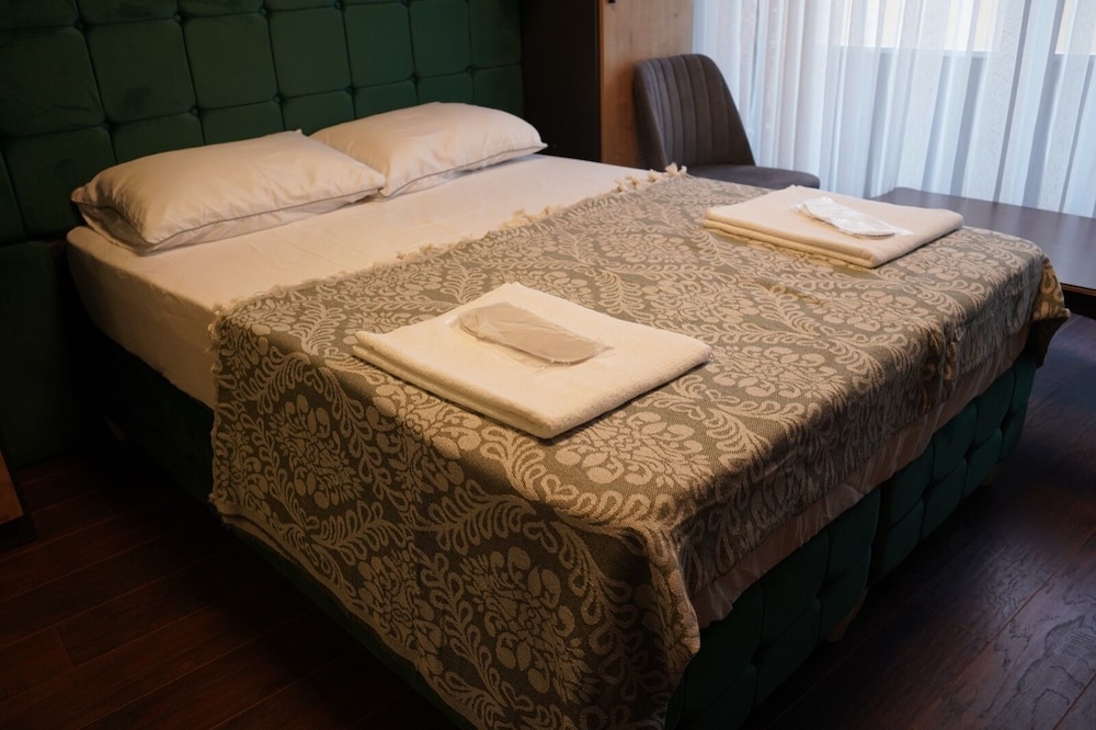 Standard Triple Room photo 2