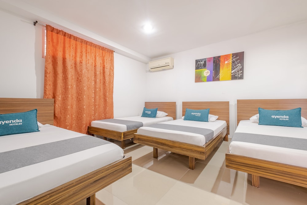 Superior Quadruple Room photo 3
