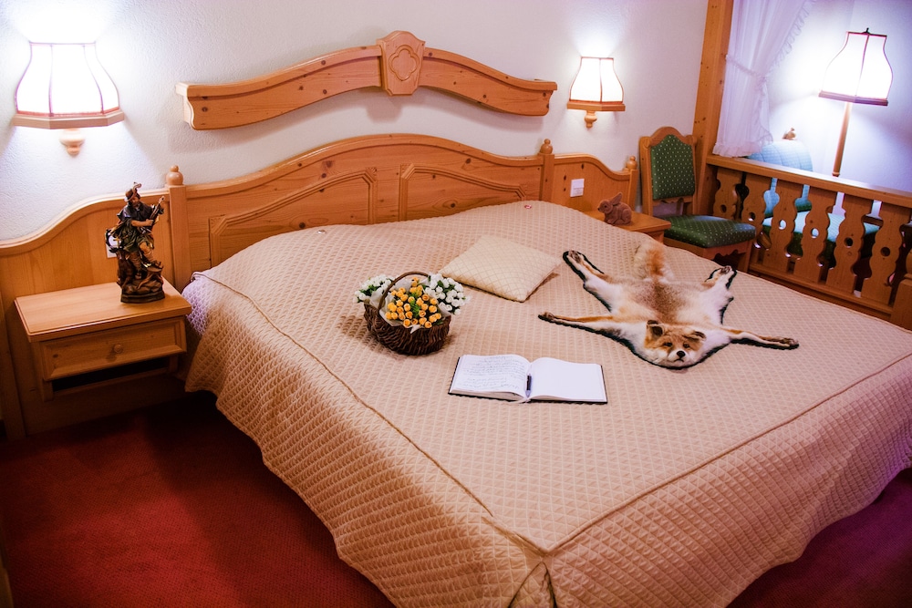 Design Double Room, 1 Bedroom, Balcony, Lake View photo 3