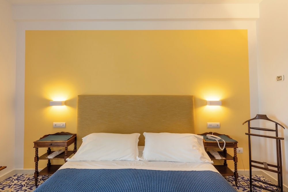 Standard Room, Terrace, Sea View (Hermitage) - Photo 6