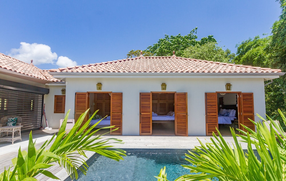 Villa photo 3