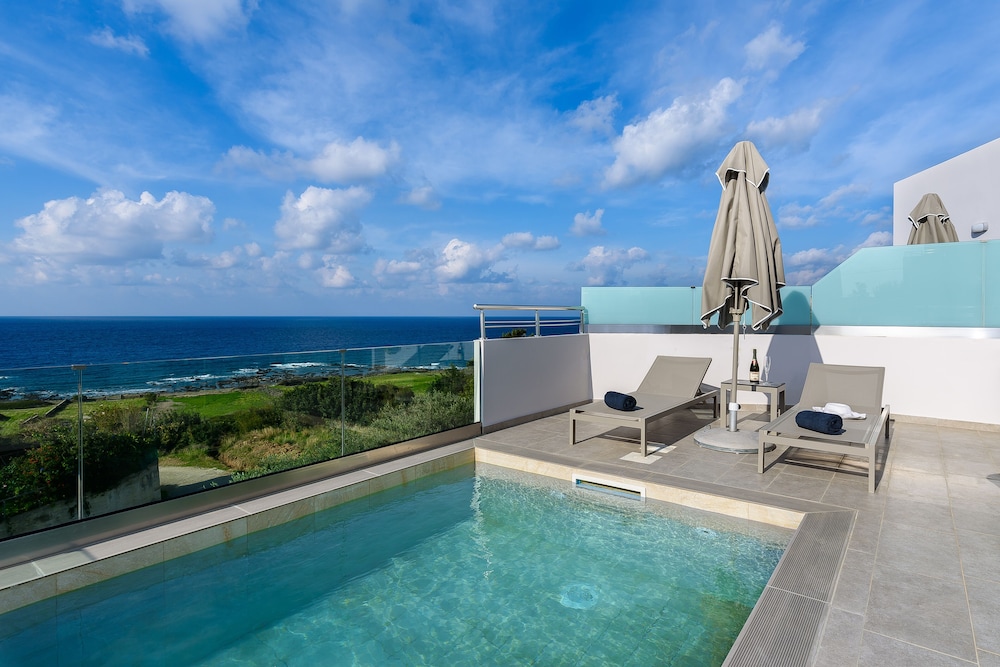 Exclusive Apartment, Private Pool - Photo 12