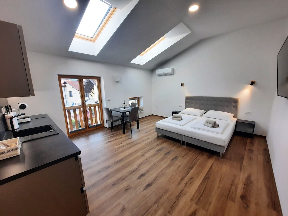 Luxury Studio Suite photo 3