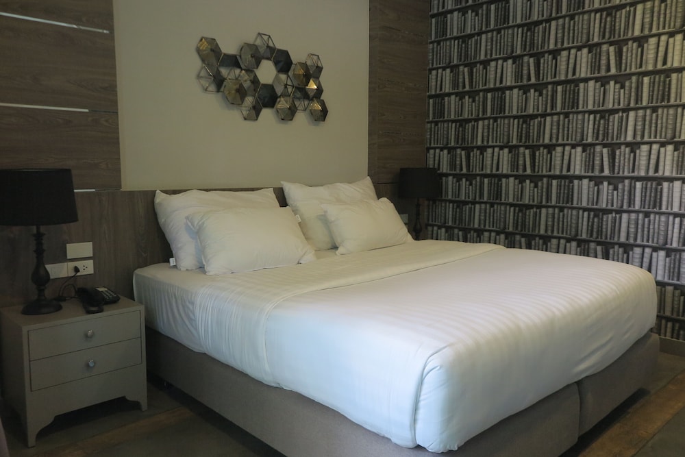 Deluxe Room, 1 King Bed