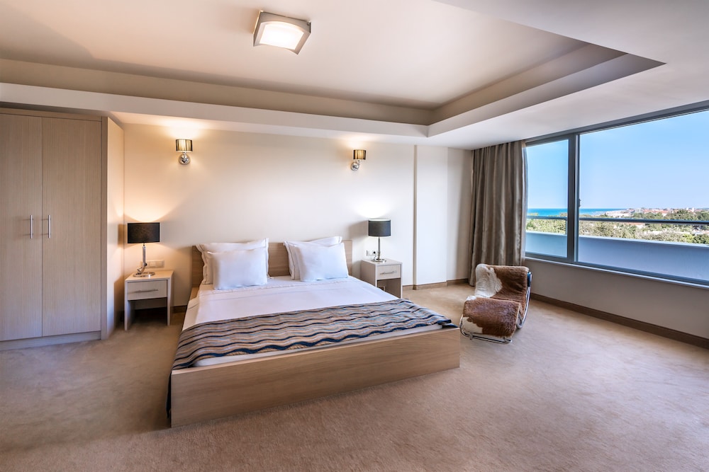 Presidential Suite photo 2