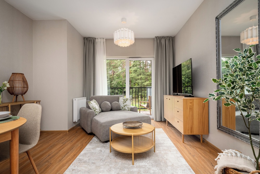 Apartament Rodzinny trzyosobowy z balkonem photo 1