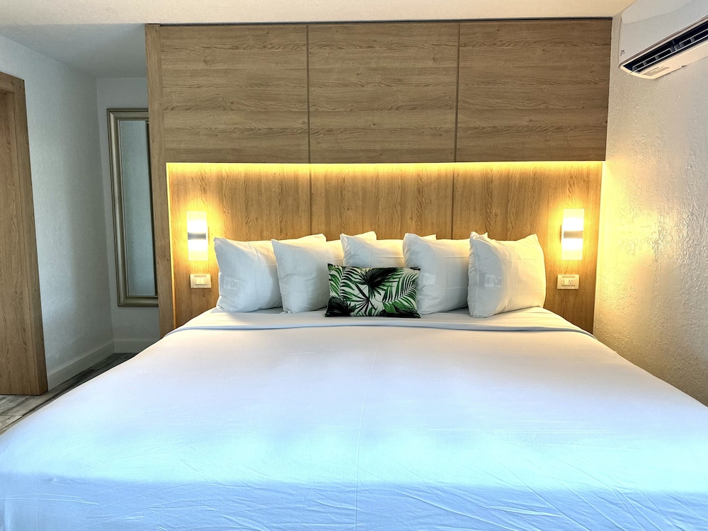 Family Suite (King)
