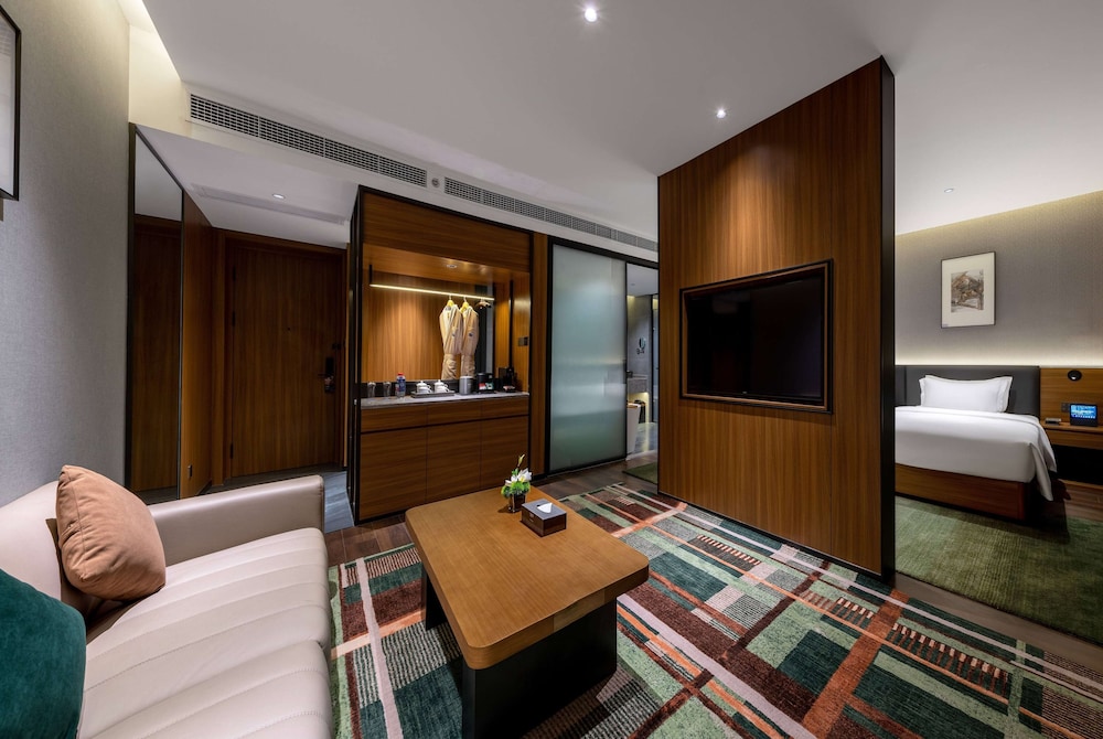 Room, 2 Twin Beds, Garden View