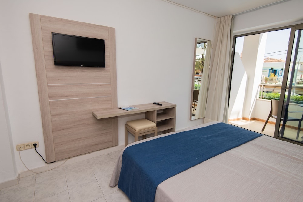 Economy Double Room photo 3
