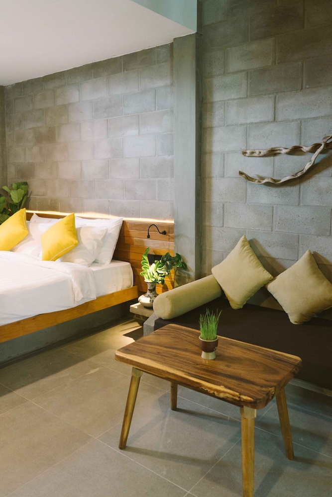 Deluxe Room - Photo 1